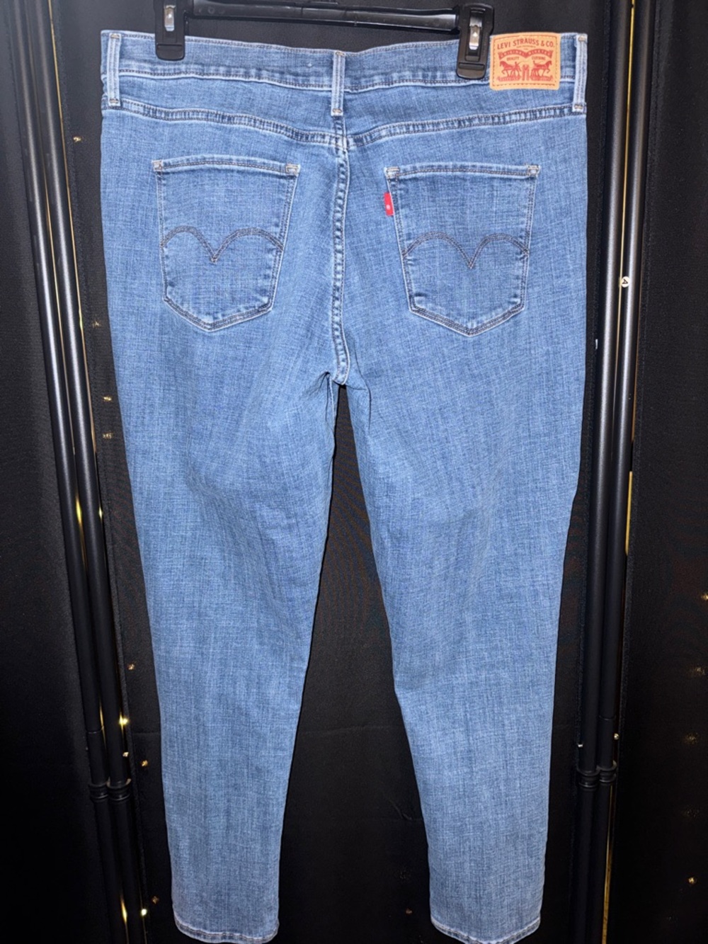 Levi’s 311 Shaping Skinny Ankle